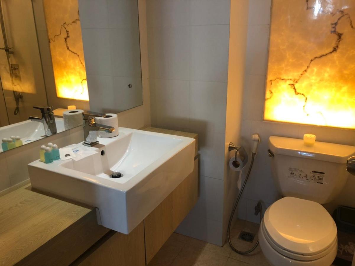 Atlantis Condo Resort Jomtien מראה חיצוני תמונה
