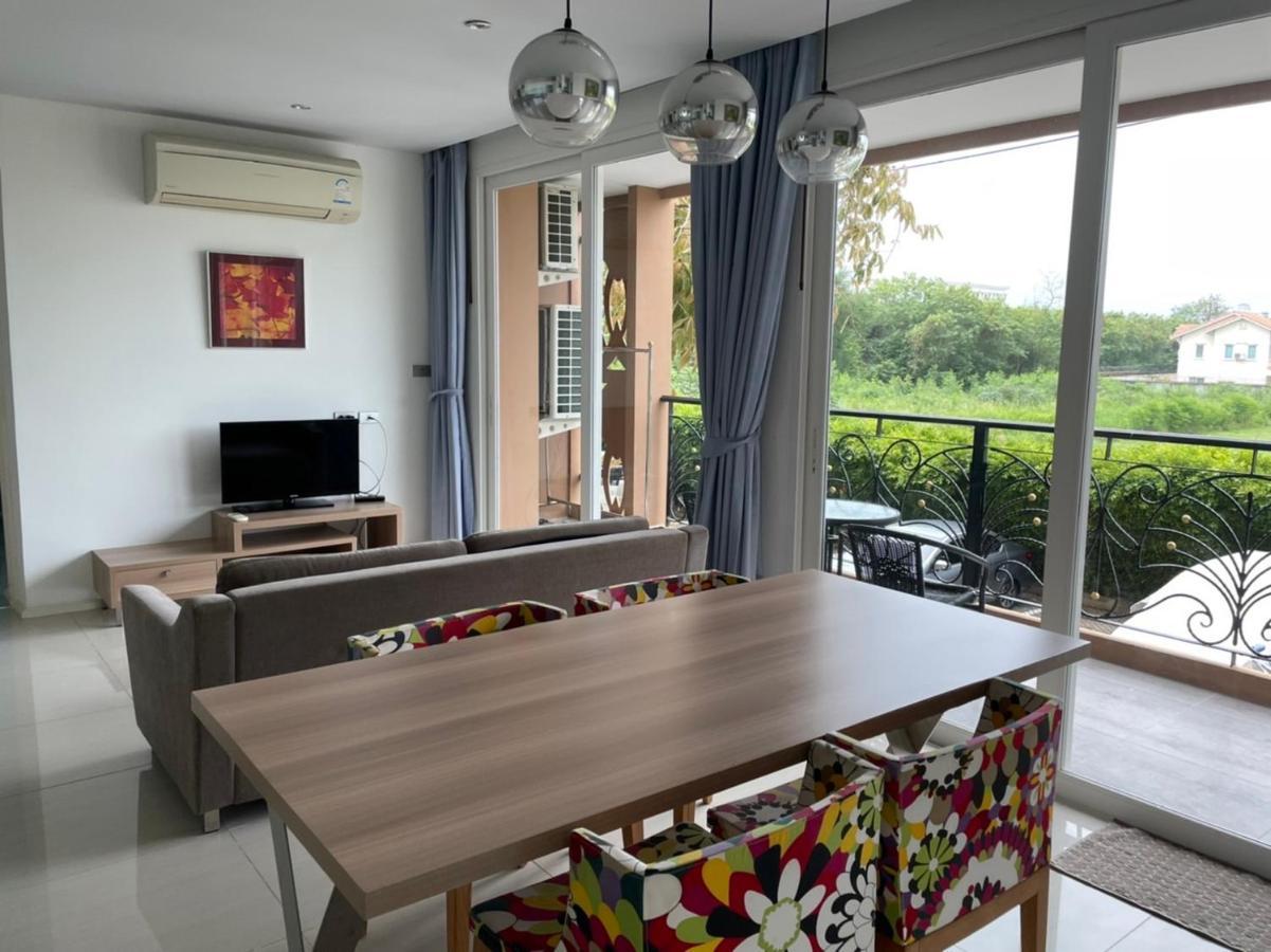 Atlantis Condo Resort Jomtien מראה חיצוני תמונה