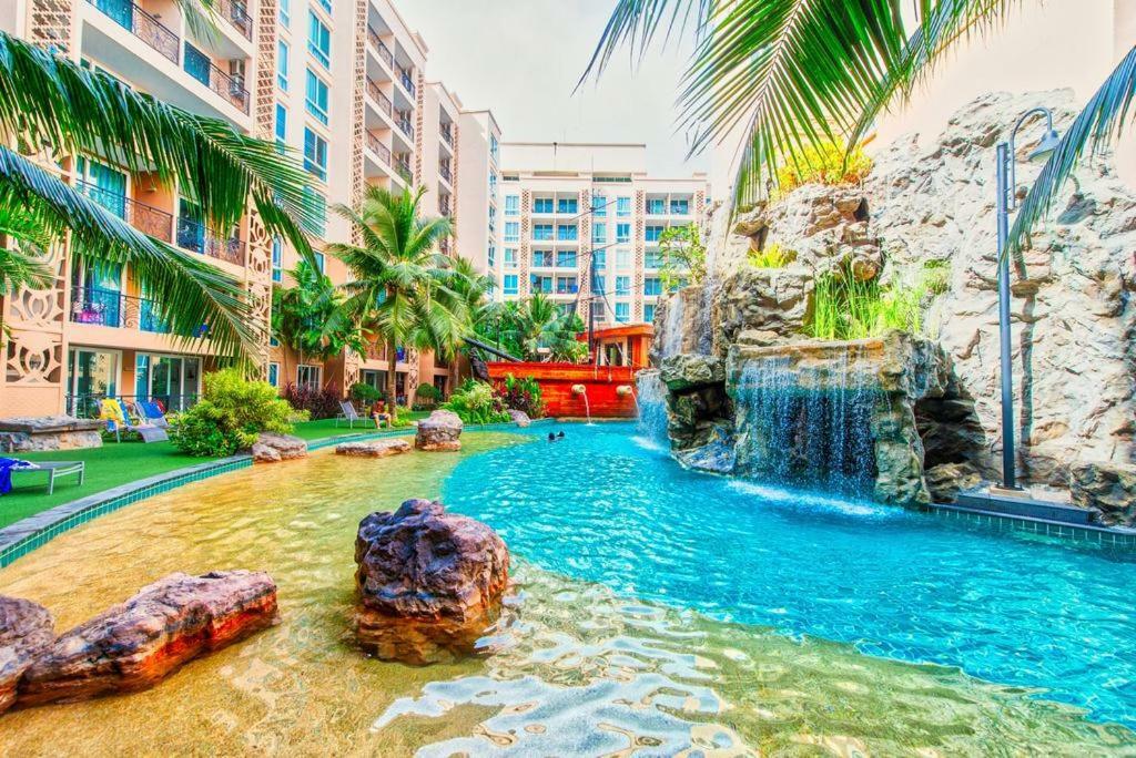 Atlantis Condo Resort Jomtien מראה חיצוני תמונה