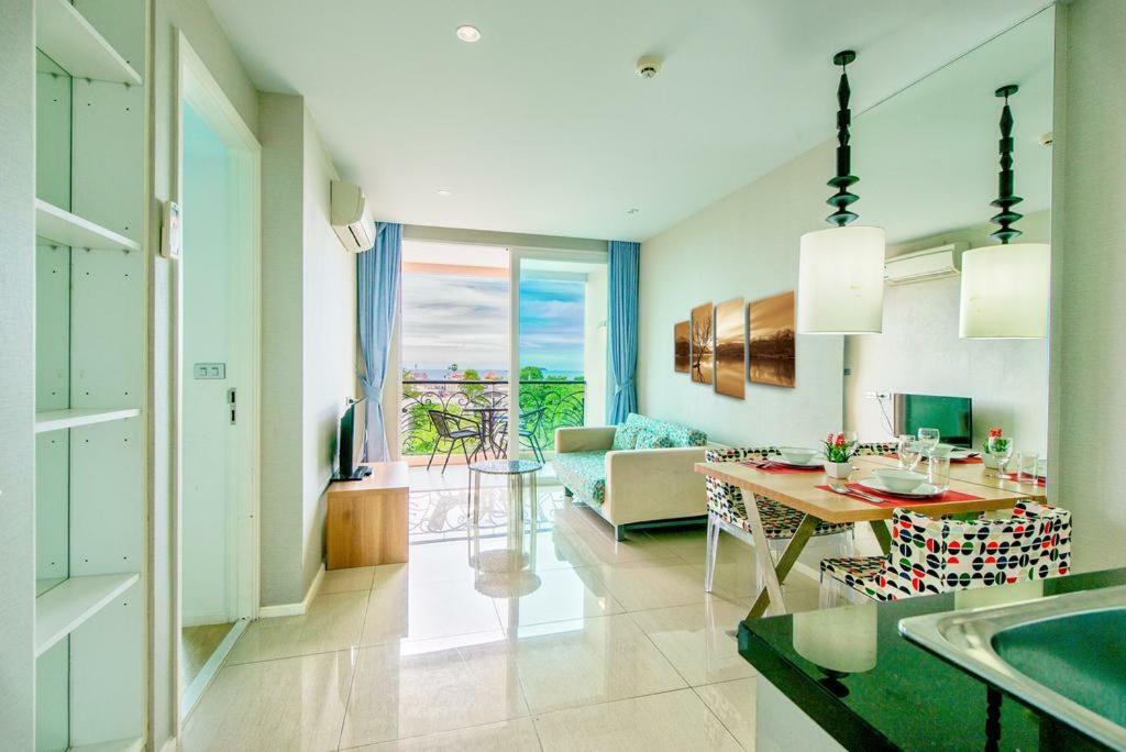 Atlantis Condo Resort Jomtien מראה חיצוני תמונה