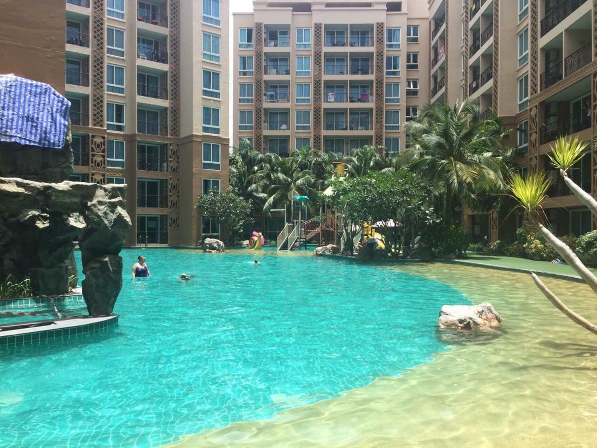 Atlantis Condo Resort Jomtien מראה חיצוני תמונה